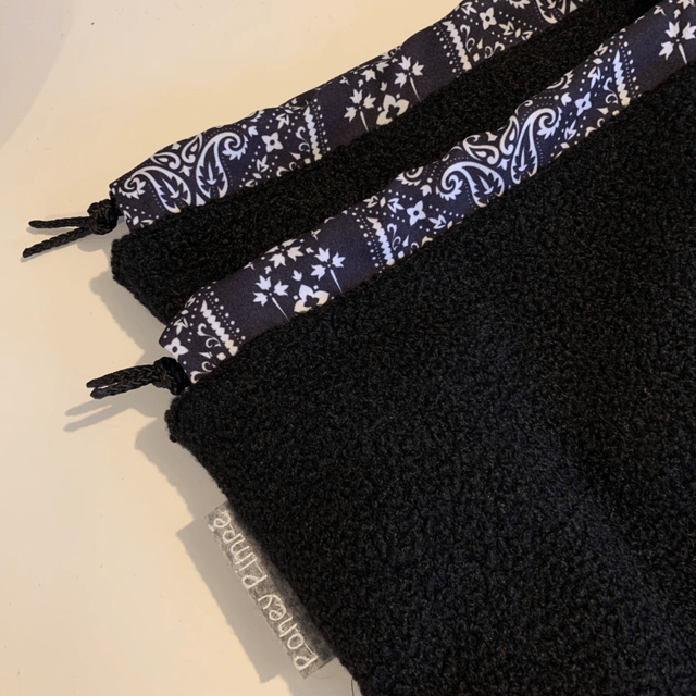 Pochons d’étrier bandana noir